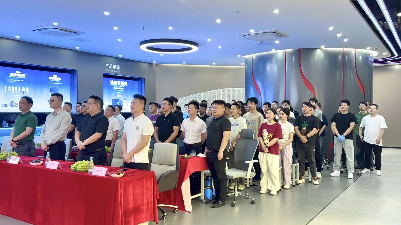 9.3從閱兵看中國智造底氣!智火柴以油品監(jiān)測(cè)實(shí)力護(hù)航 “國之重器” 圖2